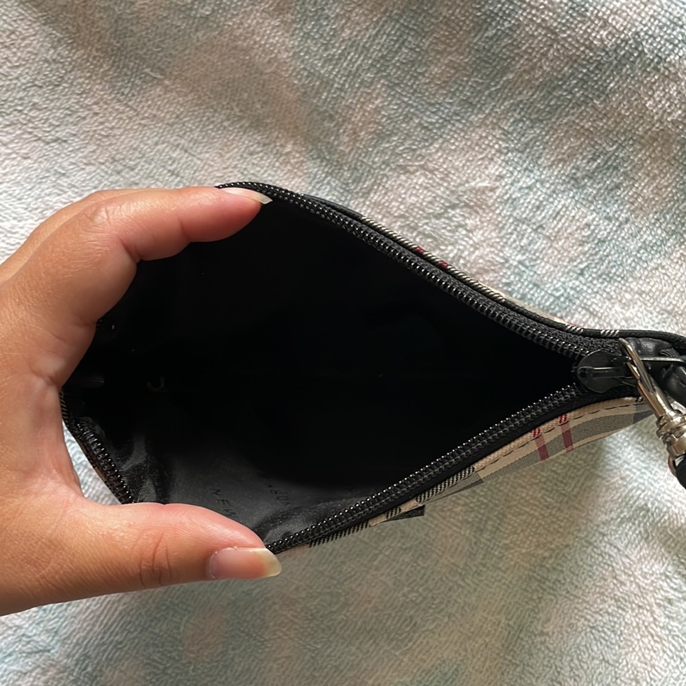 Wristlet - Picture 4 of 6